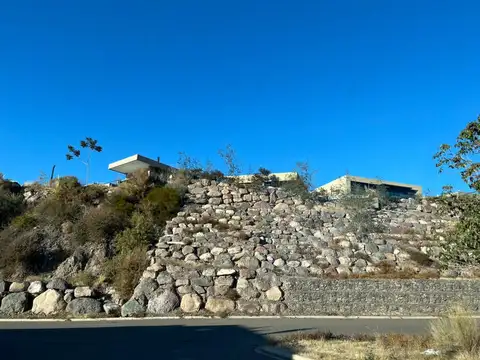 Venta excepcional lote en  Barrio privado