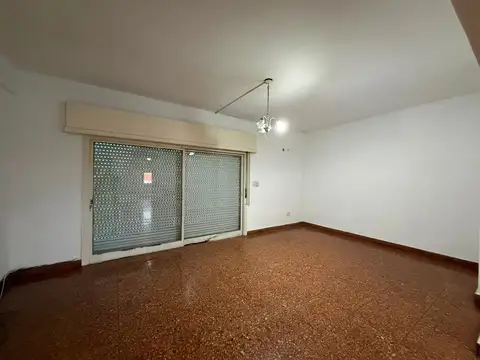 Depto Tipo Casa en Alquiler de 2 dormitorios
