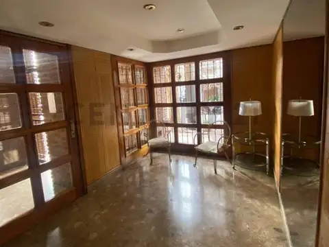 Rauch 2300, Piso 5
