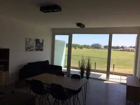 Departamento en Venta en Guillermo E Hudson, USD 185.000