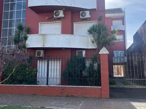 DEPARTAMENTO 3 AMB CON COCHERA  BALCON APTO CREDITO   