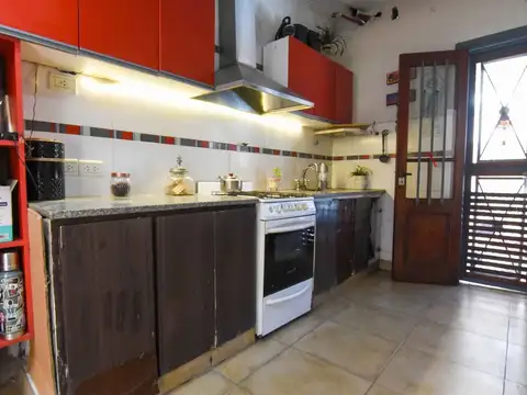 Depto Tipo Casa 4 ambientes con 1 baño