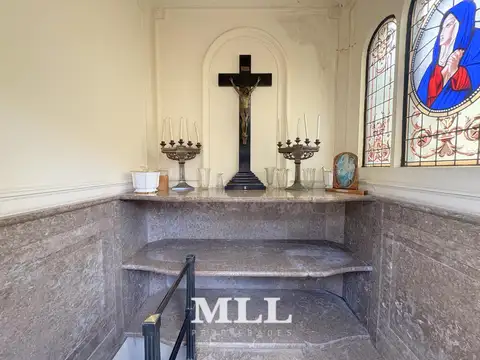Venta Bóveda en el  Cementerio de la Recoleta