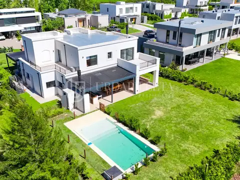 Casa en alquiler amoblada en La Calesa - Pilara - URDAPILLETA PROPIEDADES