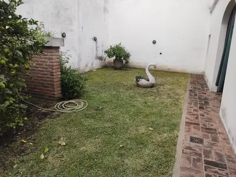 Venta PH 3 Amb cochera quincho fondo EL Palomar
