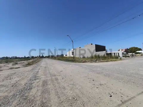 Terreno en Venta en General Roca, USD 70.000