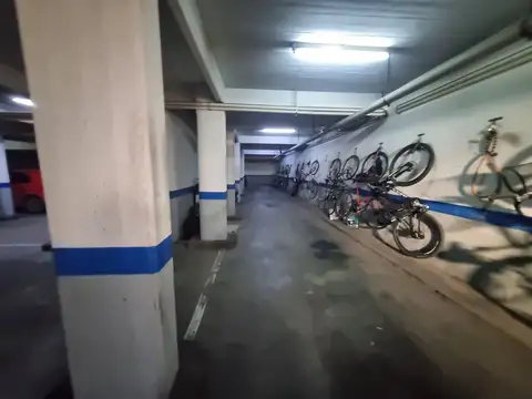 ALQUILER DE  COCHERA CUBIERTA EN LOMAS DE ZAMORA