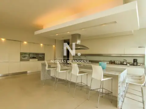 Departamento en Venta en Playa Brava, USD 7.500.000