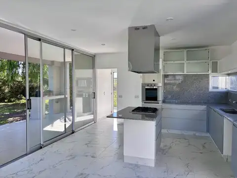 Casa en Venta al Suroeste
