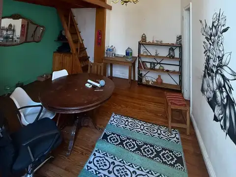 Depto Tipo Casa en Venta 56 años