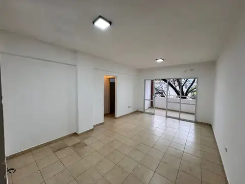 Departamento en Alquiler en Macrocentro, $ 750.000