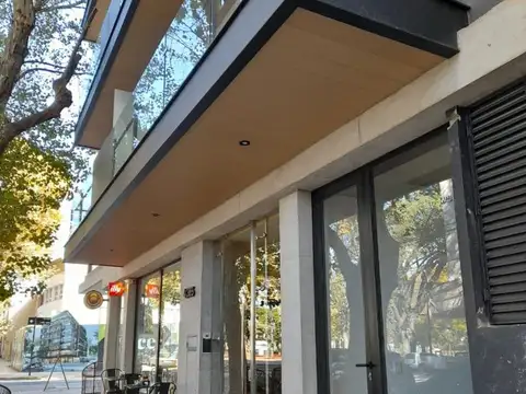 Local en Alquiler en Villa Urquiza, Doho