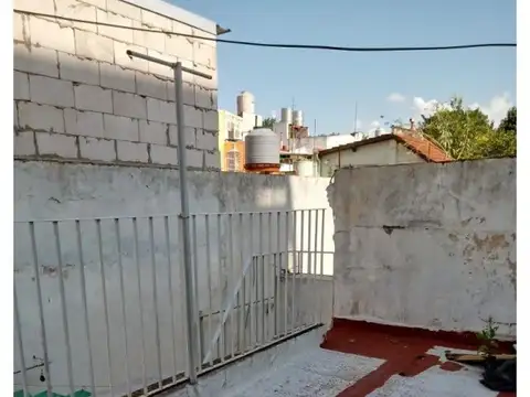 Departamento 4 ambientes con 1 baño