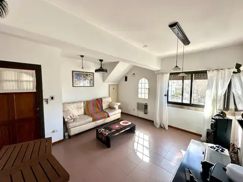 Depto Tipo Casa en Venta de 3 dormitorios