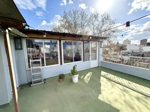 Depto Tipo Casa en Venta de 4 ambientes