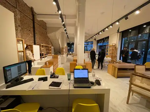 Local en Venta 40 años