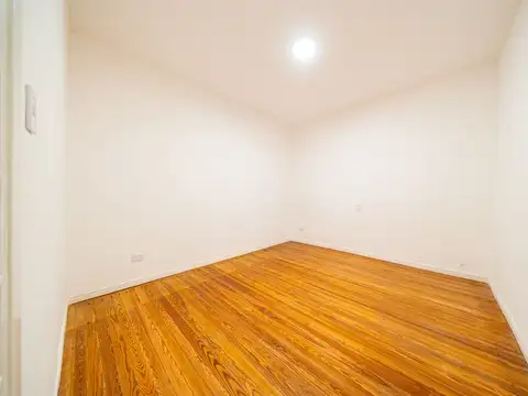 VENTA CASA 3 DORMITORIOS LOURDES TERRAZA PARRILLA