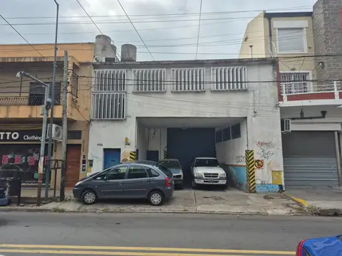 GALPON SOBRE AV. ROSALES DE 410 MTS SOBRE LOTE DE 10X42