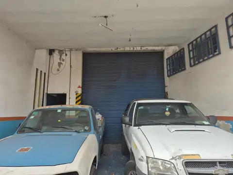 Galpon en Venta en El Palomar, USD 250.000