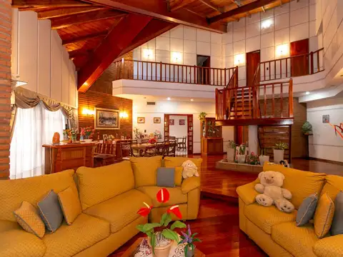 Casa 5 ambientes en Venta en San Andrés