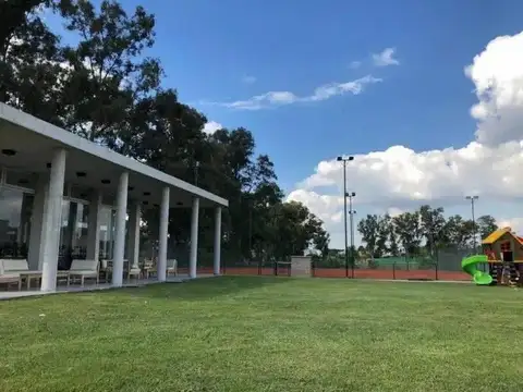 Venta de Lote en Pilar del Este / Santa Lucia, Pilar