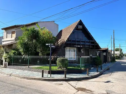 VENTA CASA 2 AMB Y DPTO 2 AMB EN RODRIGUEZ PERMUTA