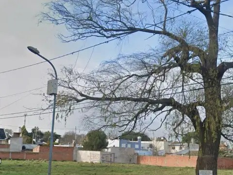 Terreno en Venta en Los Pinares, USD 40.000