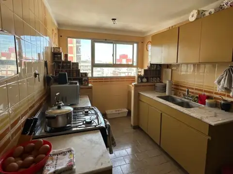 Departamento 4 ambientes con 3 baños