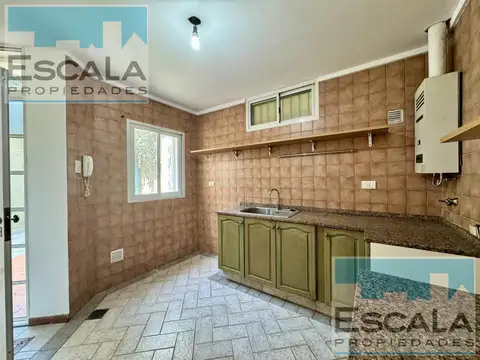 Casa en Alquiler en Abasto, $ 800.000