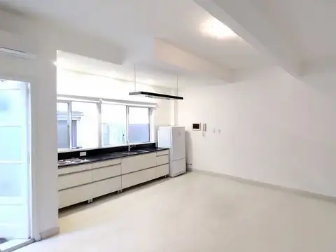 VENTA PH 2 AMB. LAS CAÑITAS APTO CREDITO PATIO