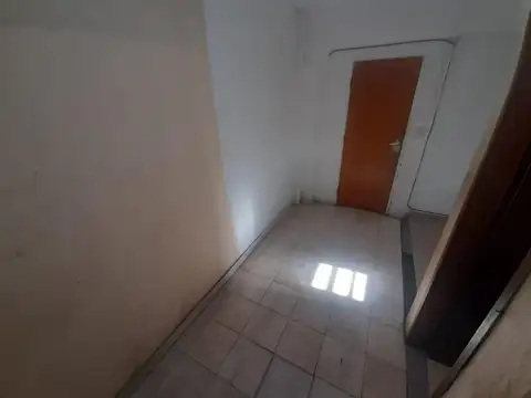 Departamento en Alquiler en Jose Leon Suarez, $ 210.000