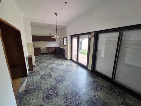 Casa en Alquiler en Bella Vista, $ 1.200.000