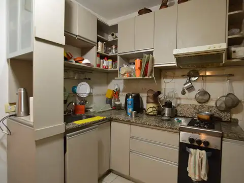 Depto Tipo Casa en Venta en Caballito, USD 128.000