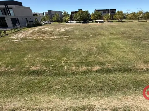 Terreno en Venta 39  mts Frente