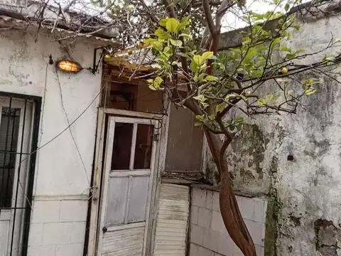 Local en Venta 48 años
