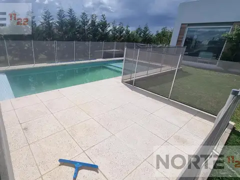 Casa en Venta en Countries y Barrios Cerrados en San Vicente, USD 228.000
