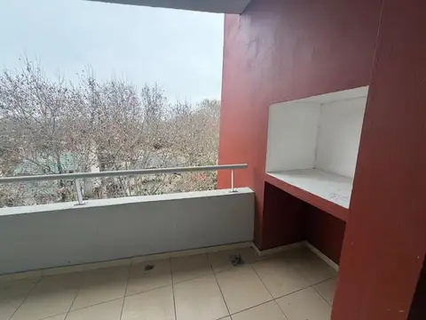 Departamento en Alquiler con 1 cocheras