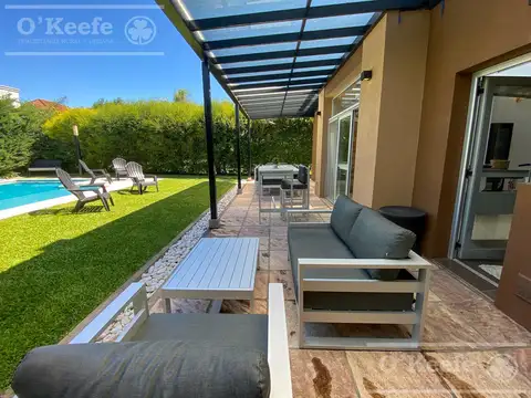Casa 5 ambientes con 3 baños