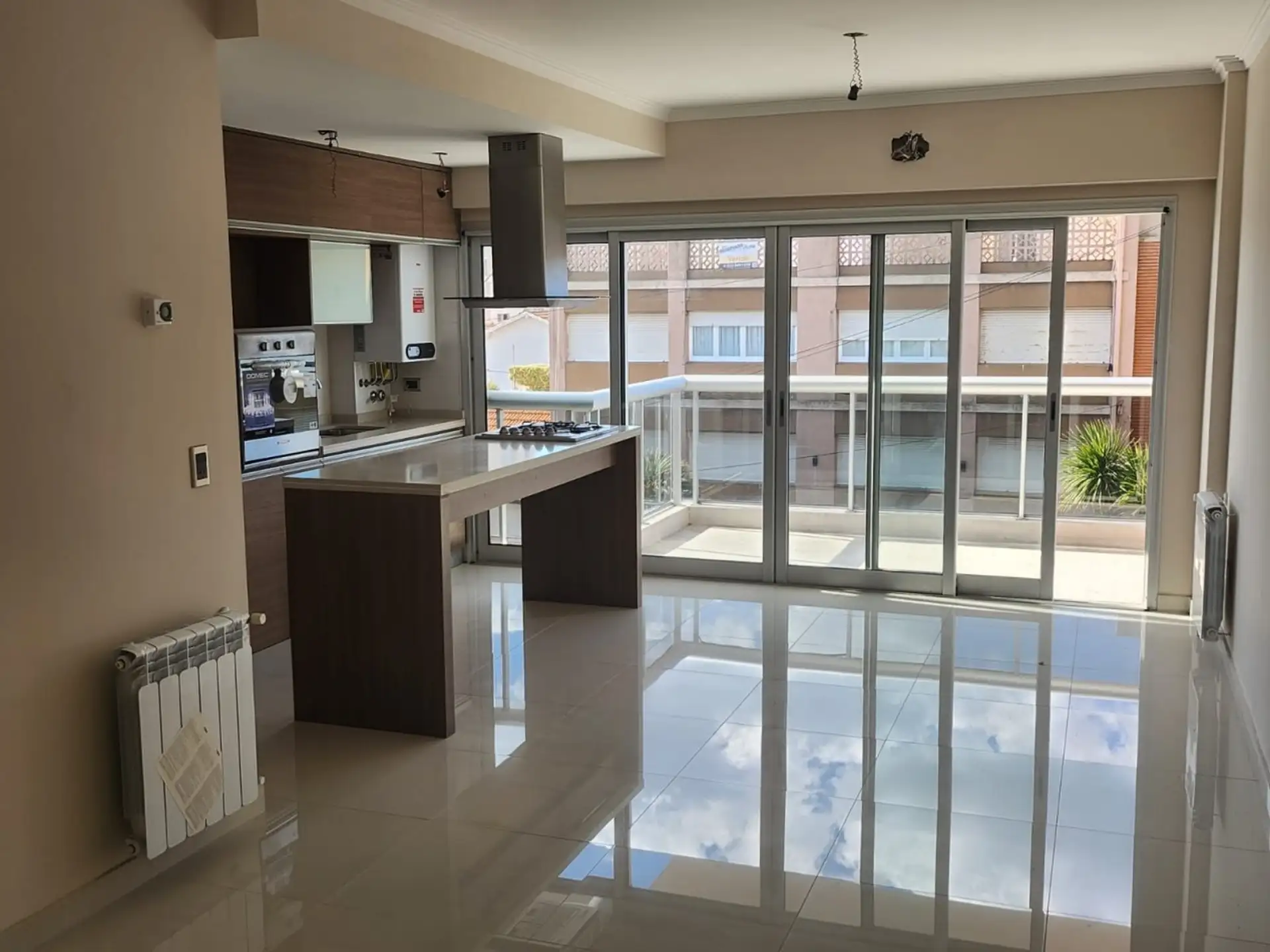 Depto 3 amb, 80m² con cochera descubierta — Perla Norte