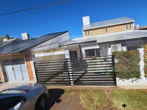 CASA EN VENTA B° LOS OLIVOS