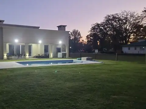 Casa en Venta en Campo Daromy, USD 250.000