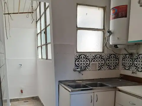 Departamento en Alquiler en Flores, $ 890.000
