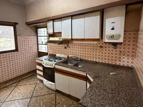 Casa de tres ambientes. APTO CRÉDITO