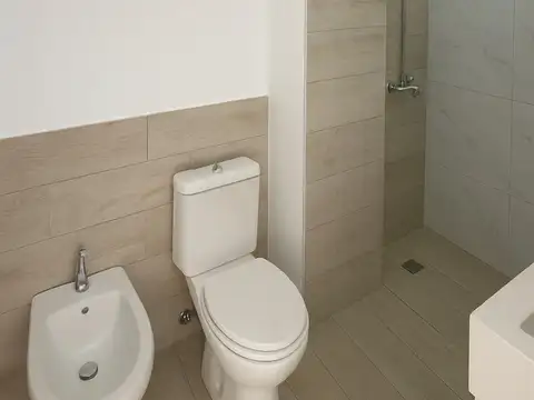 Departamento 5 ambientes con 1 baño