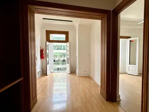 Departamento 8 ambientes con 1 baño