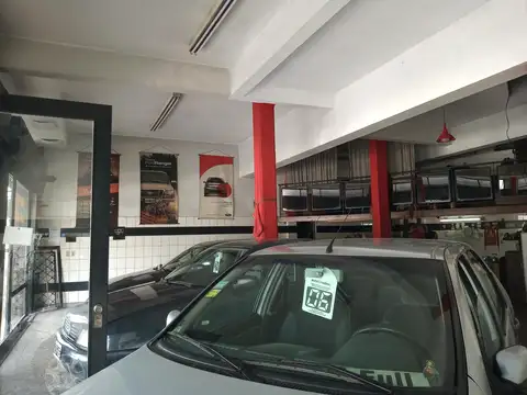 Local en Alquiler Via Púb.