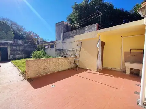 Depto Tipo Casa en Venta 45 años