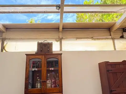 Depto Tipo Casa en Venta con 1 cocheras
