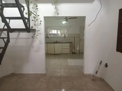 CASA EN VENTA 3 DORMITORIOS BARRIO BELGRANO
