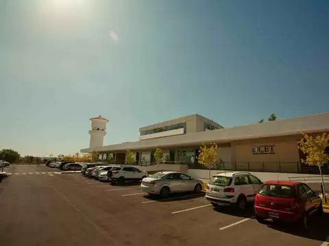 Local en Venta en Luzuriaga, USD 165.000